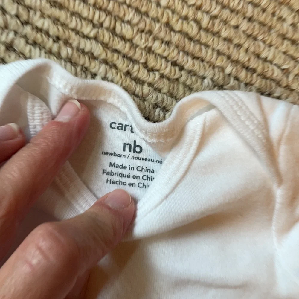 Carter’s newborn zip hoodie turtle & onesie
